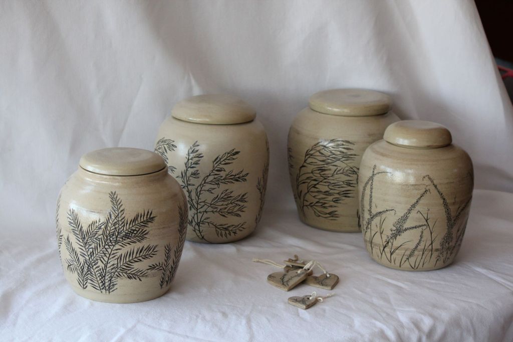 Urne funéraire en céramique